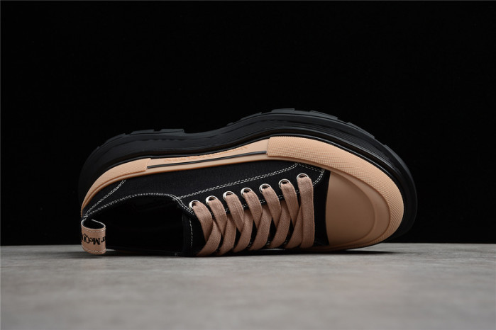 ALEX MCQU SNEAKER