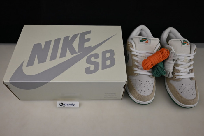 jarritos x nike dunk sb low phanT0m and malachite fd0860-001