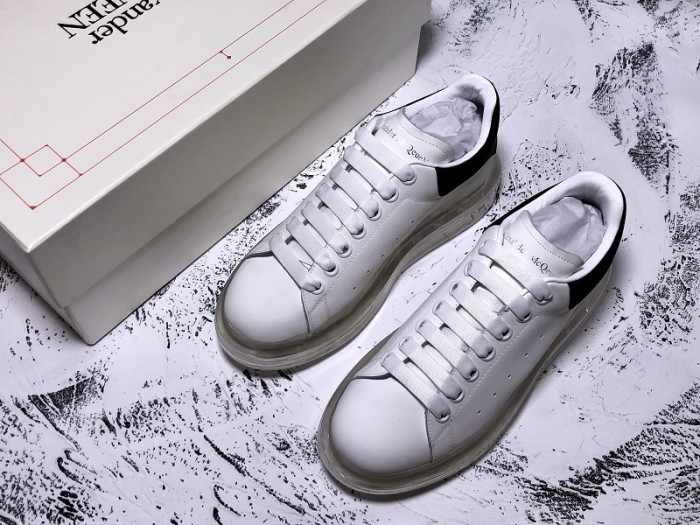 ALEX MCQU SNEAKER