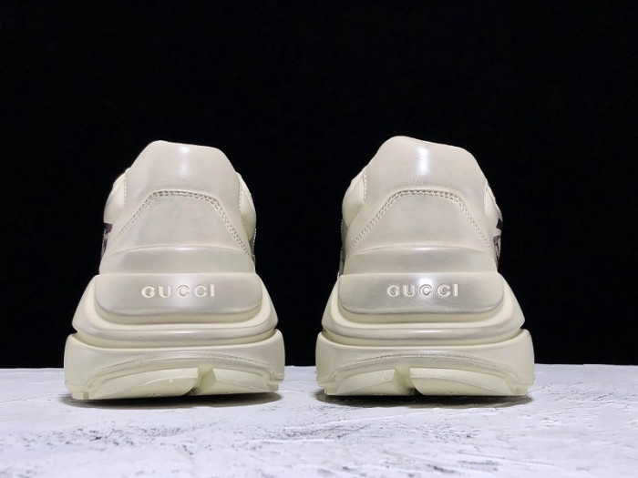 GUI SNEAKER