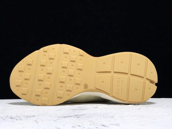 GUI SNEAKER