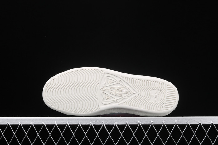 GUI SNEAKER