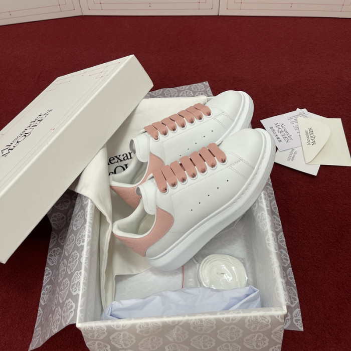 ALEX MCQU SNEAKER