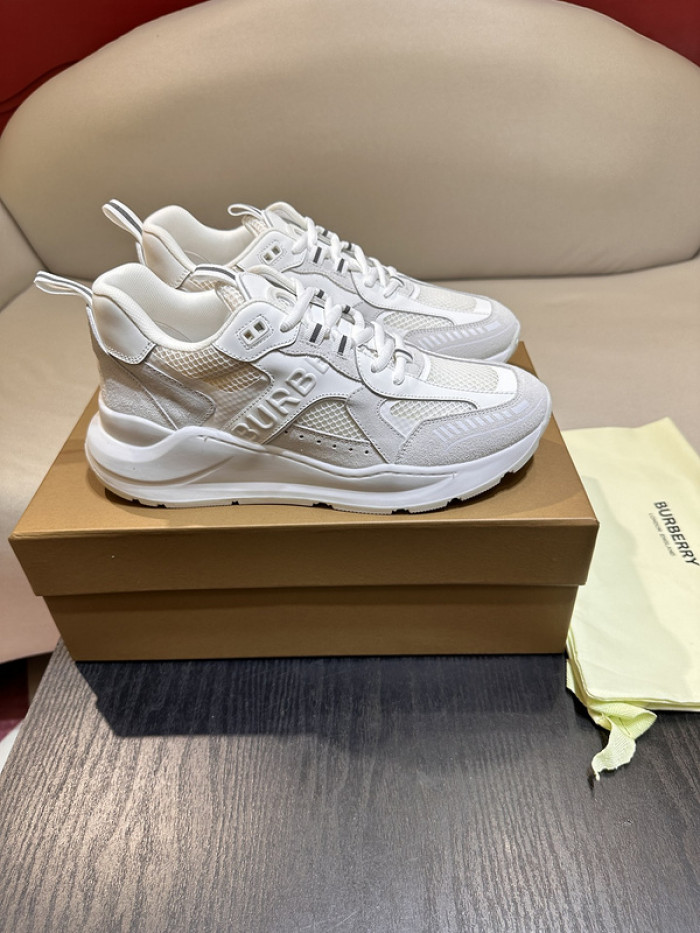 BUB sneaker