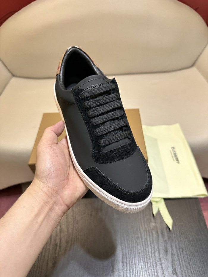 BUB sneaker