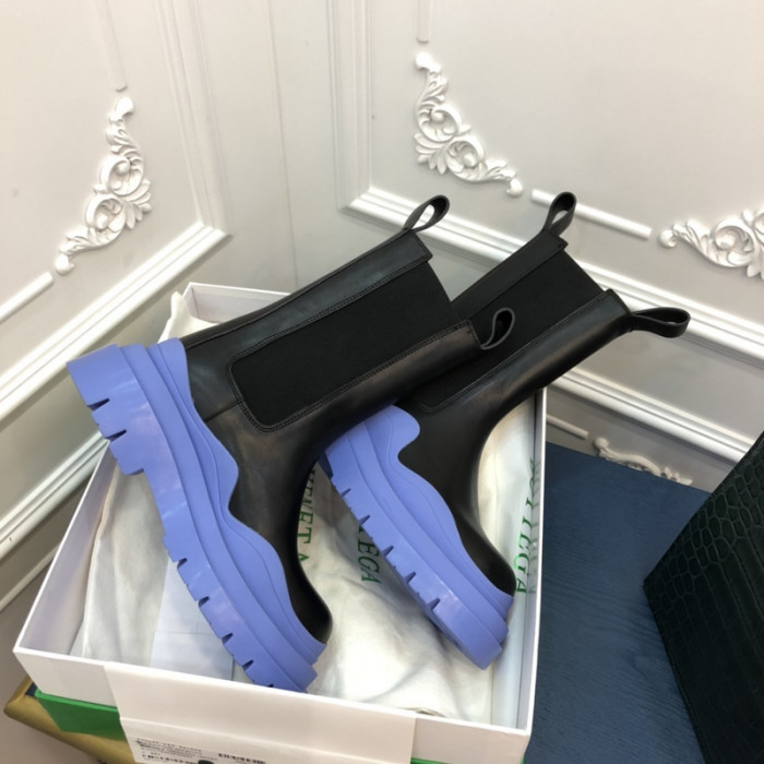 BV boots 015