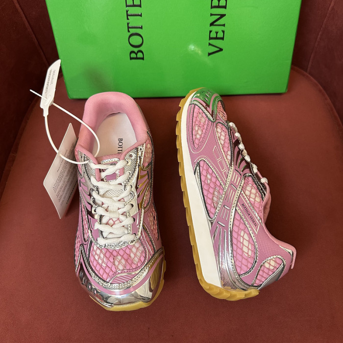 BV sneaker