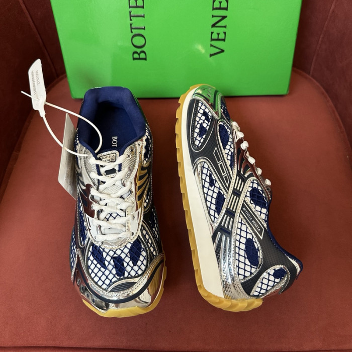 BV sneaker