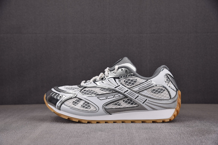 BV sneaker