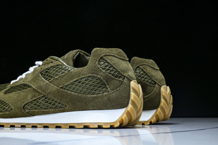 BV sneaker