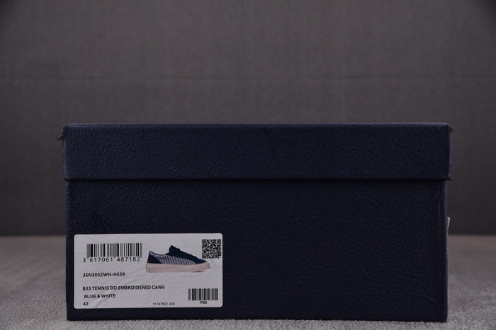 D10R SNEAKER