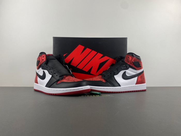 Air Jordan 1 High OG Varsity Red (Women