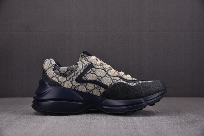 GUI SNEAKER