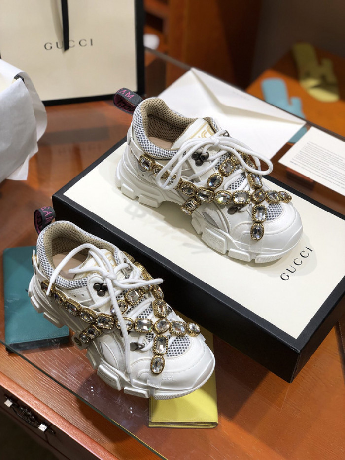 GUI SNEAKER