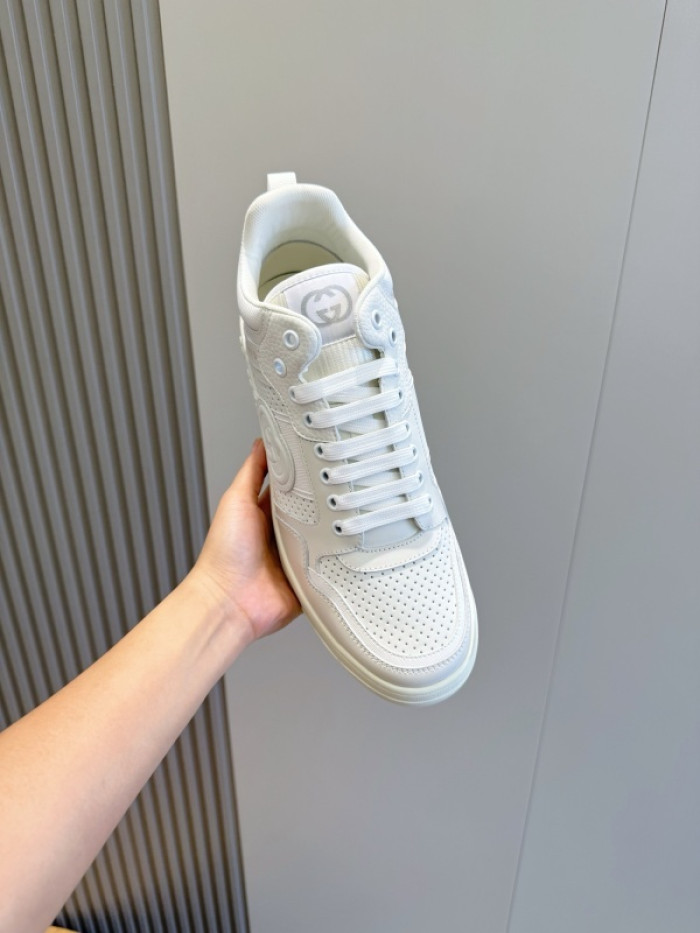 GUI SNEAKER