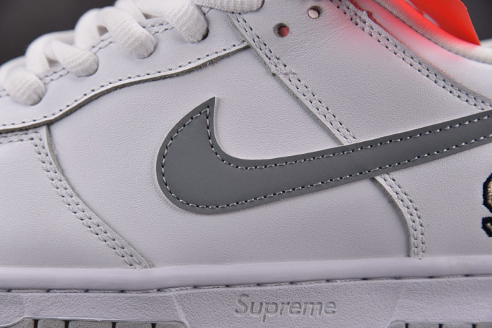 nike sb dunk low S*pr1m1 94 white metallic silver hq8487-100