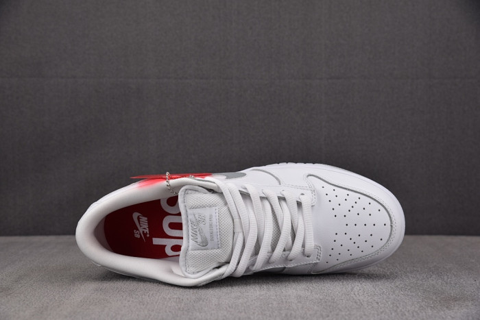 nike sb dunk low S*pr1m1 94 white metallic silver hq8487-100