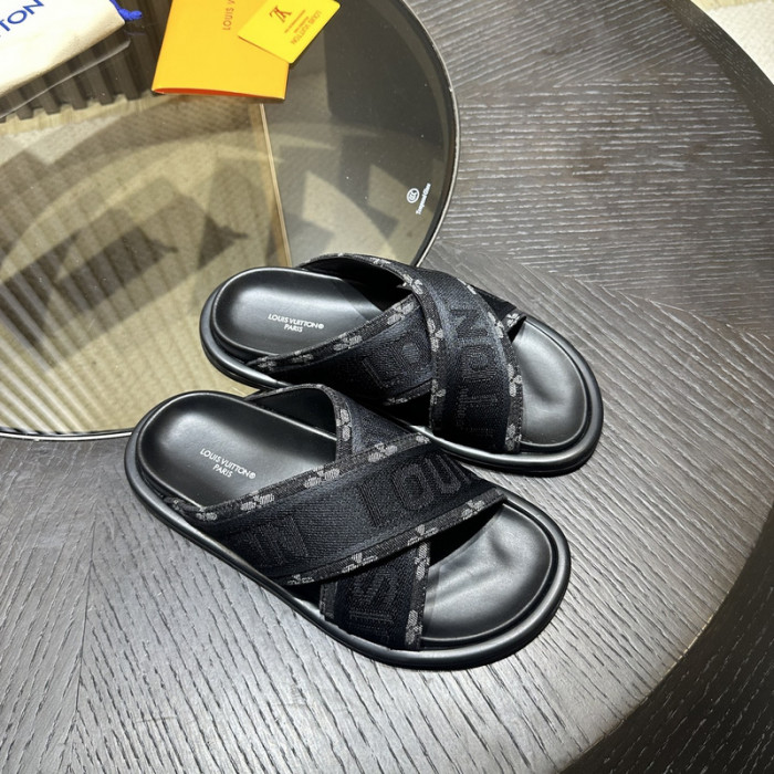 L0VT SANDAL