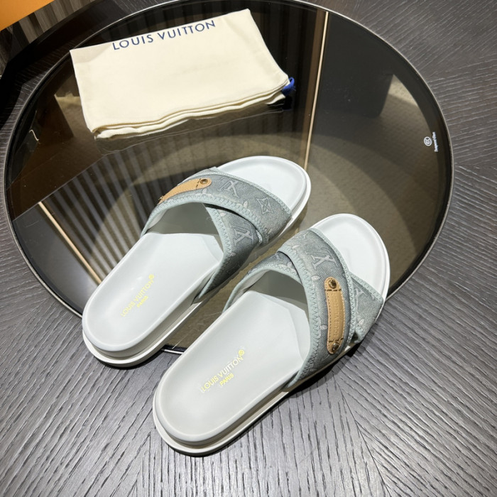 L0VT SANDAL