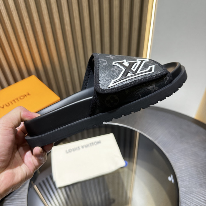 L0VT SANDAL