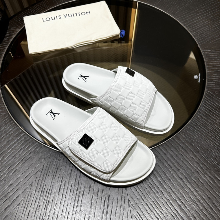 L0VT SANDAL