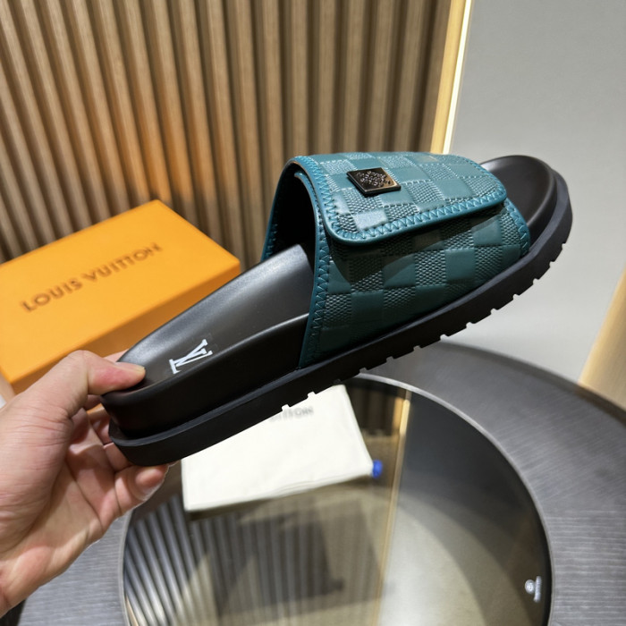 L0VT SANDAL