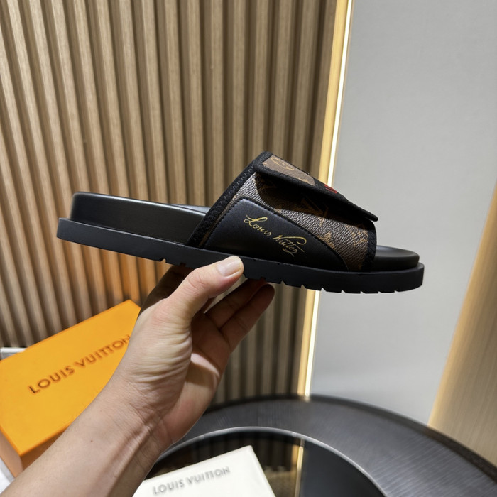 L0VT SANDAL