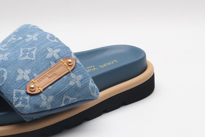L0VT SANDAL