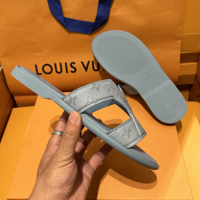L0VT SANDAL