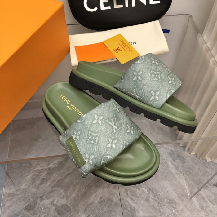 L0VT SANDAL