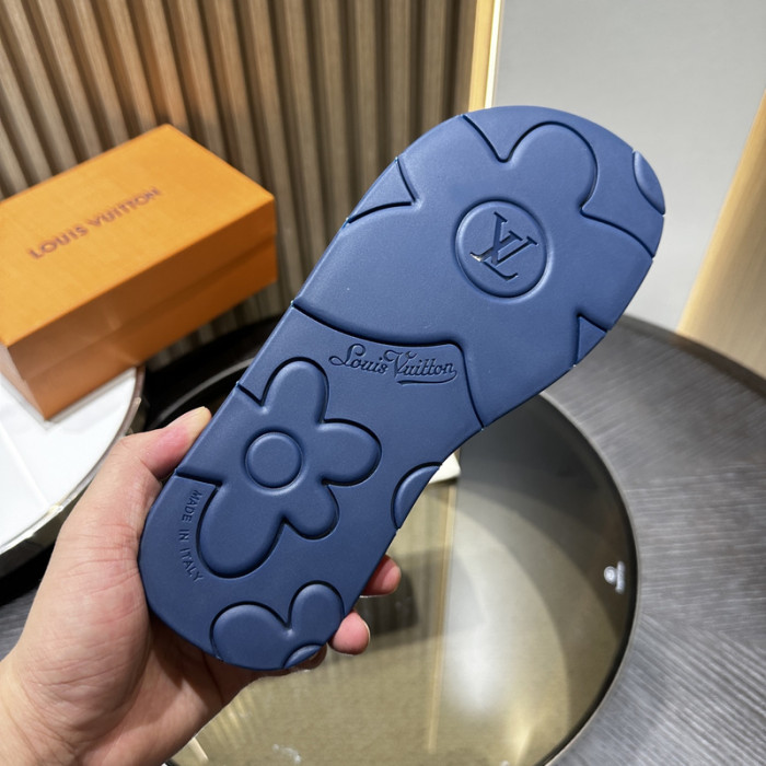 L0VT SANDAL