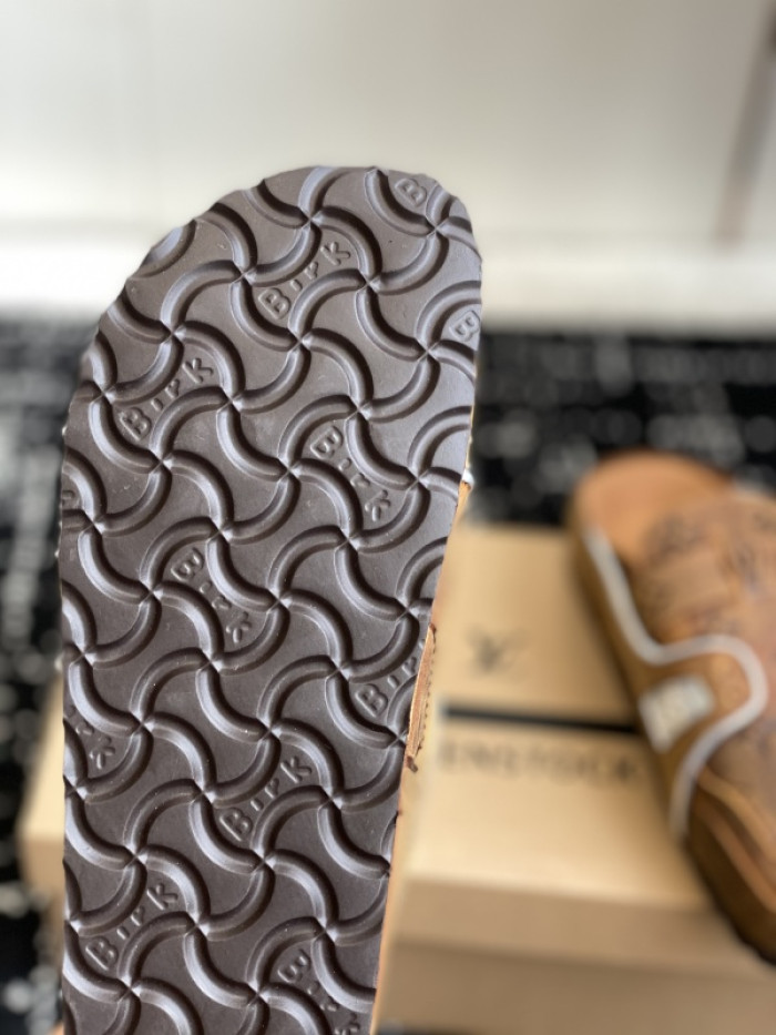 L0VT SANDAL