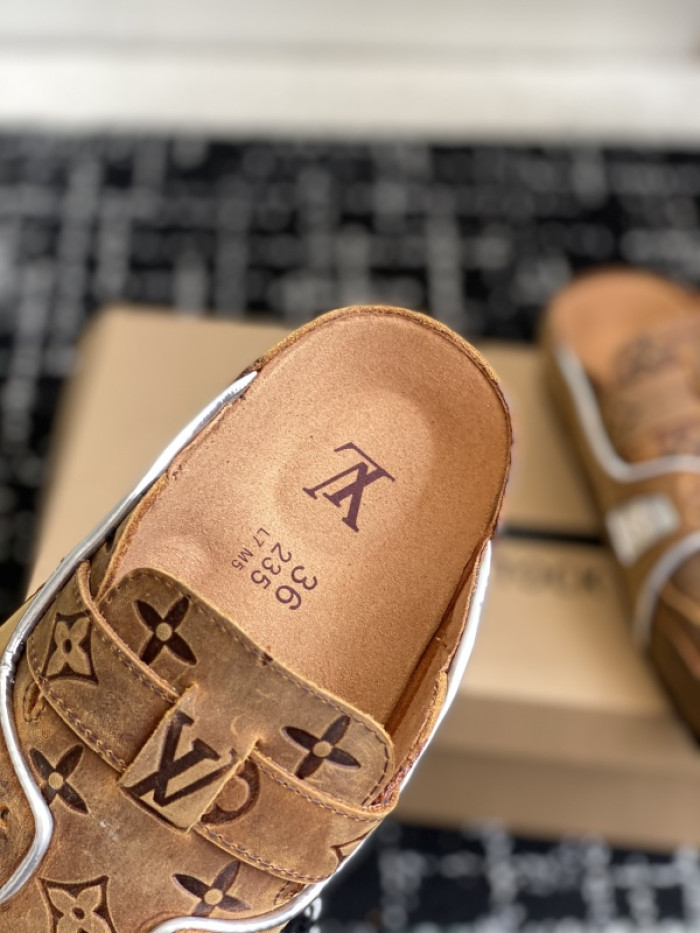 L0VT SANDAL