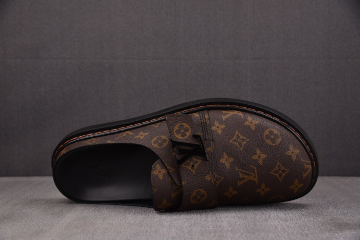 L0VT SANDAL