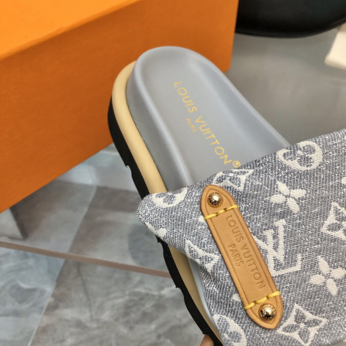 L0VT SANDAL