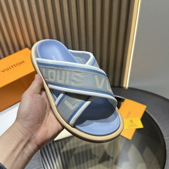 L0VT SANDAL