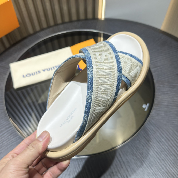 L0VT SANDAL