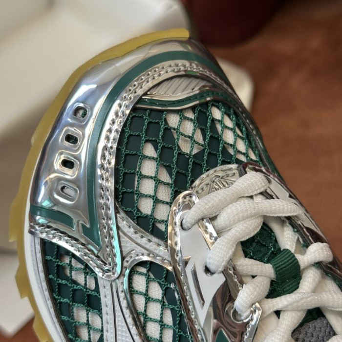 BV sneaker