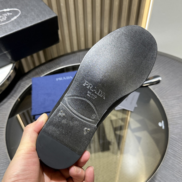 PRAD SNEAKER