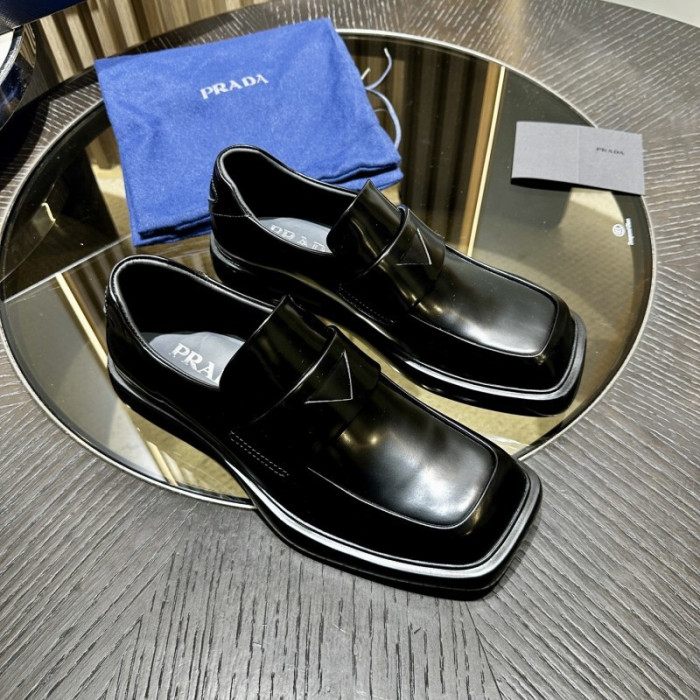 PRAD SNEAKER