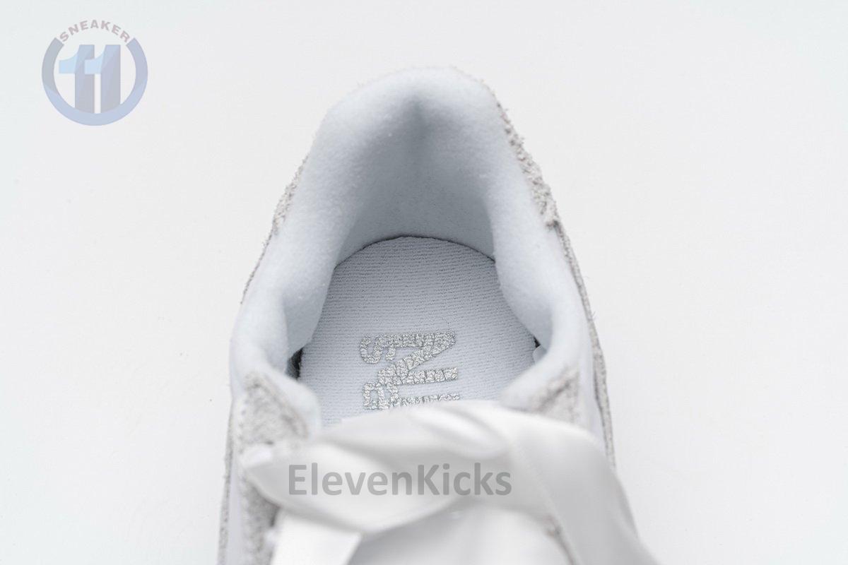 BV0073-101 Nike LD Waffle Sacai White Nylon