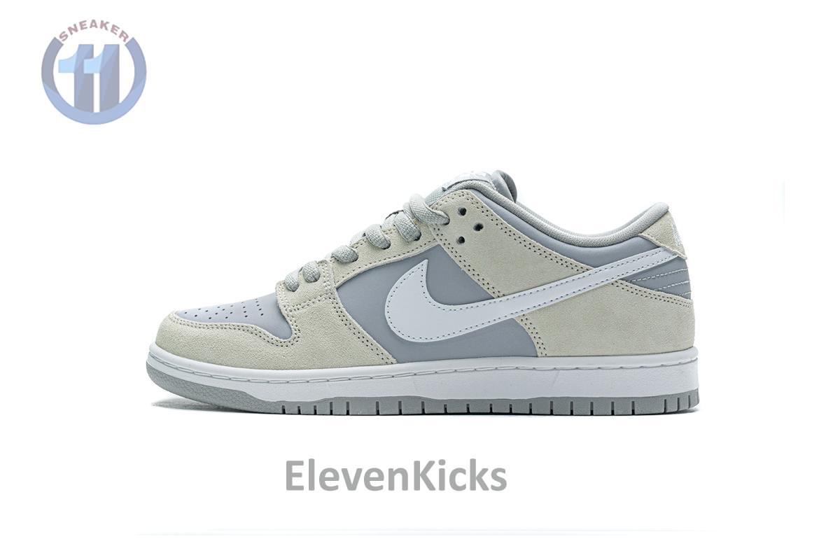 AR0778-110 Nike SB Dunk Low TRD “Summit White”