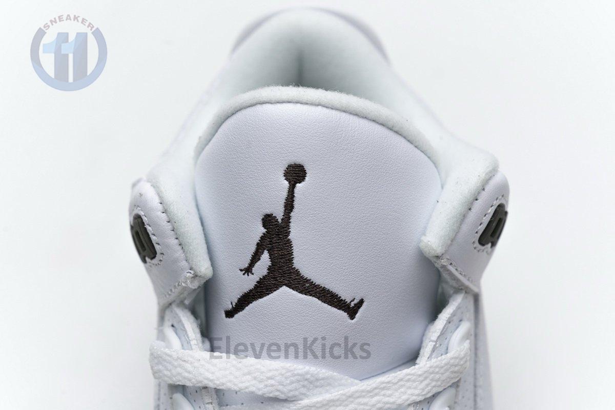 136064-122 Air Jordan 3 Retro ‘Mocha’