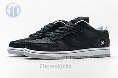 CZ5127-001 Medicom x Nike SB Dunk Low“BE@RBRICK”