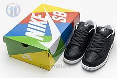 CZ5127-001 Medicom x Nike SB Dunk Low“BE@RBRICK”