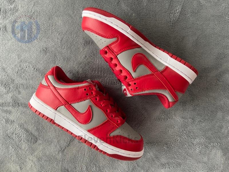 Nike Dunk Low Medium Grey