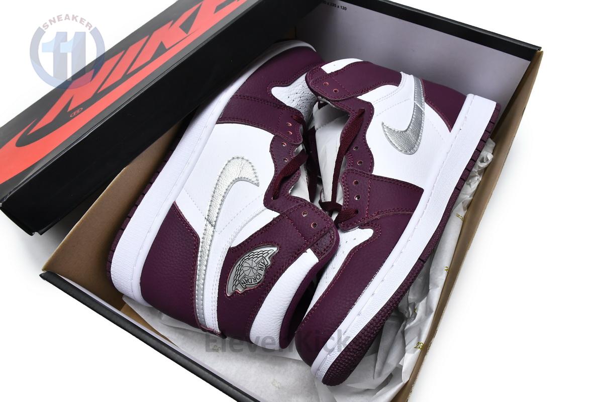 555088-611 Air Jordan 1 High OG Bordeaux