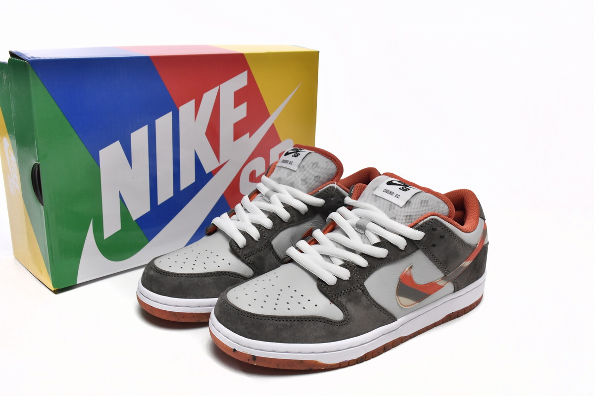Crushed D.C x Nike SB Dunk Low Pro