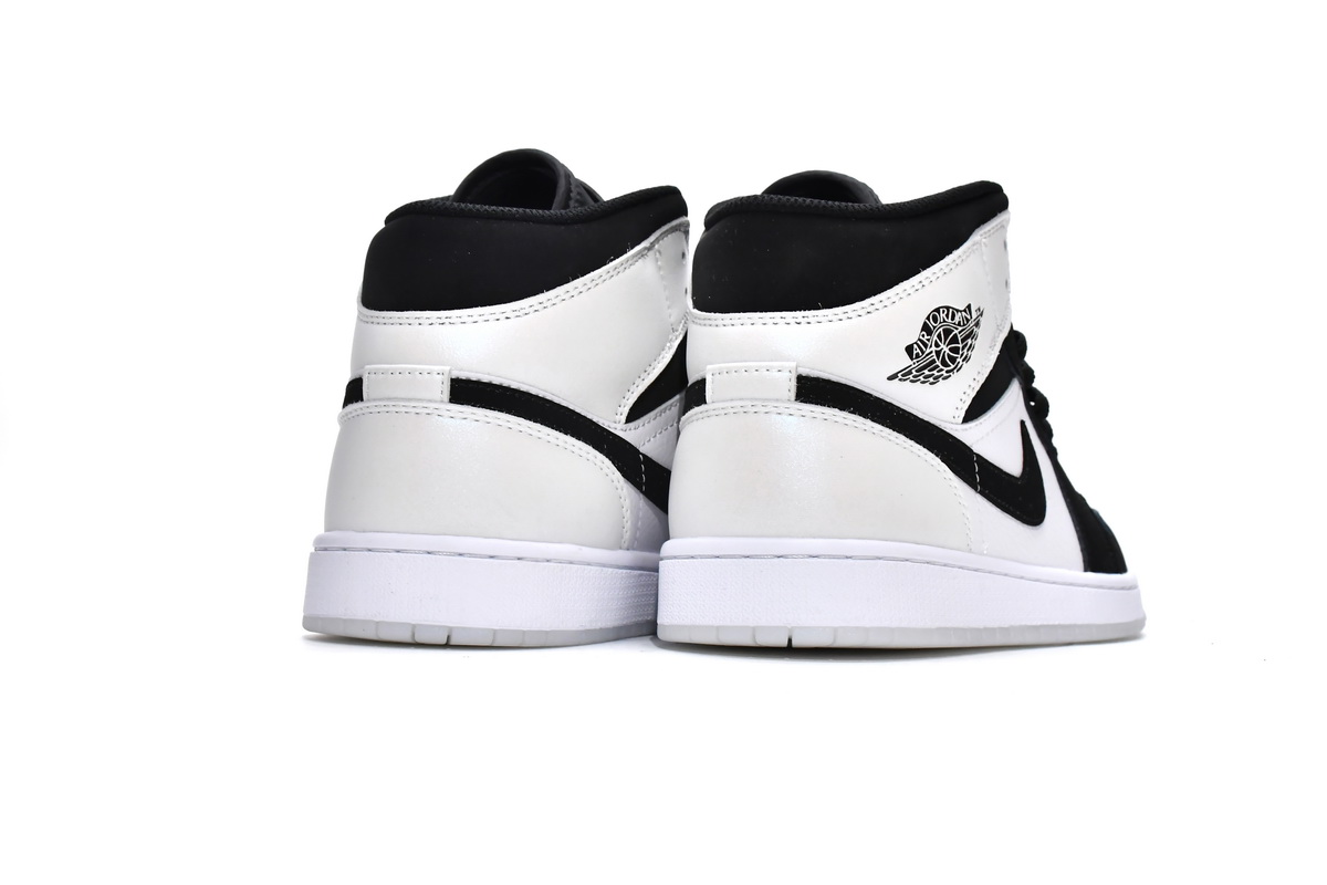 Air Jordan 1 Mid Diamond Shorts