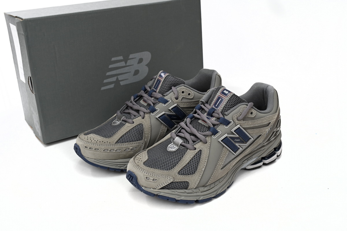 NEW BALANCE grey
